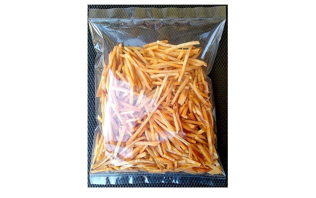 Bhat's Topioca Sticks Masala    Pack  200 grams